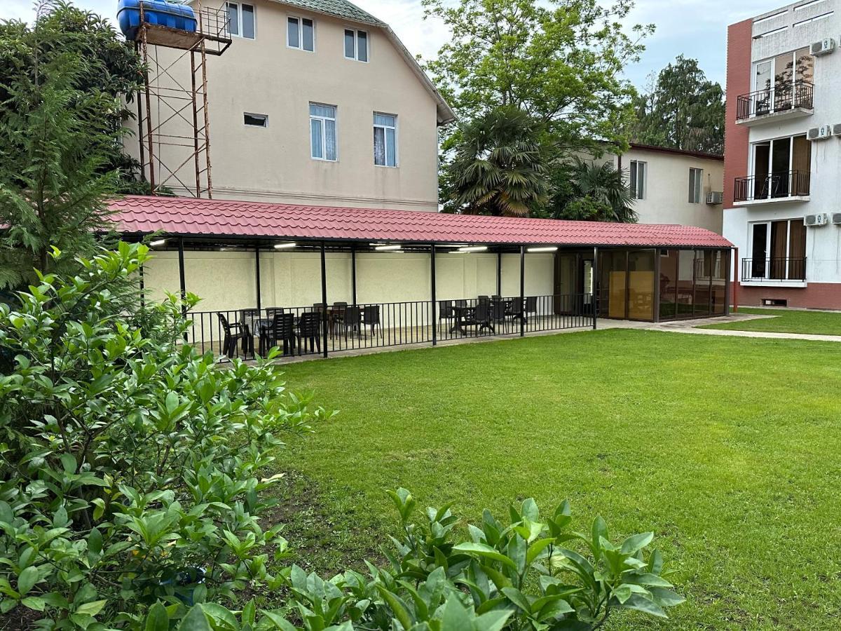 Kukaracha Hotel Ureki Exterior foto